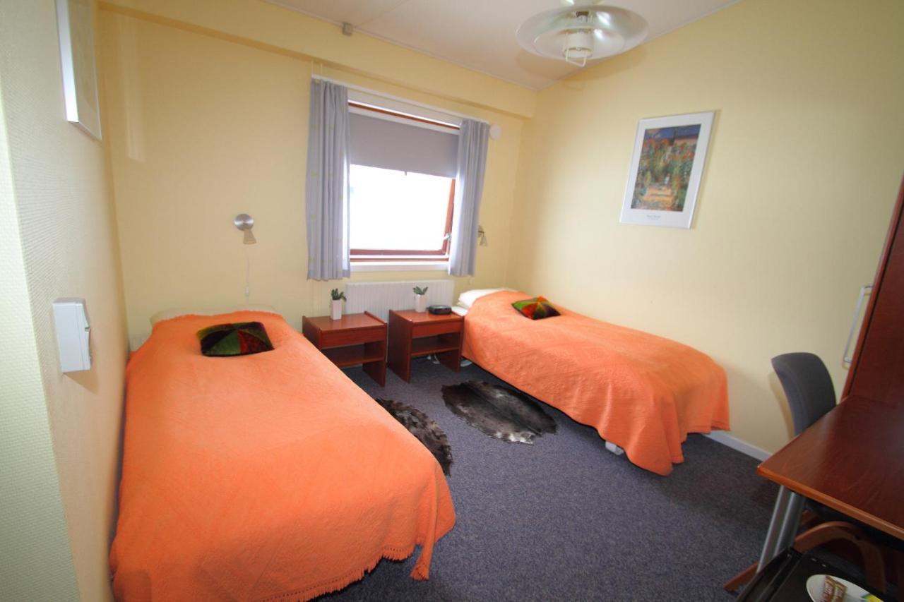 Igdlo Guesthouse Narsaq ภายนอก รูปภาพ