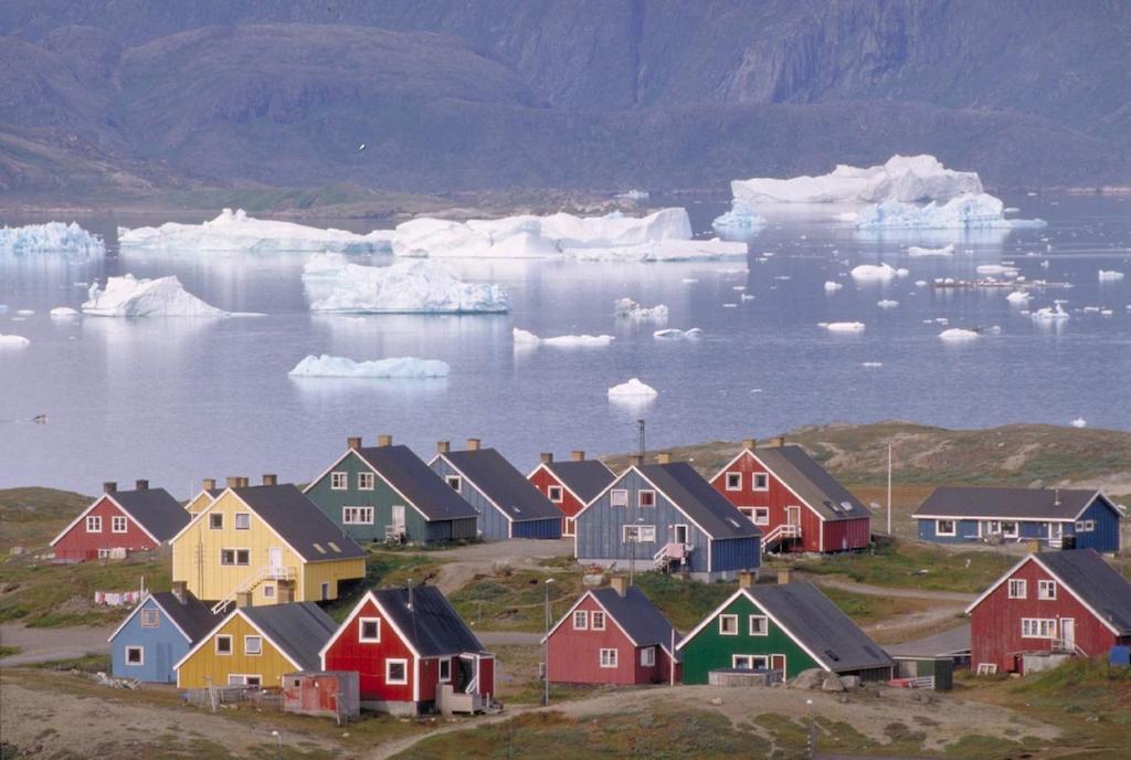 Igdlo Guesthouse Narsaq ภายนอก รูปภาพ